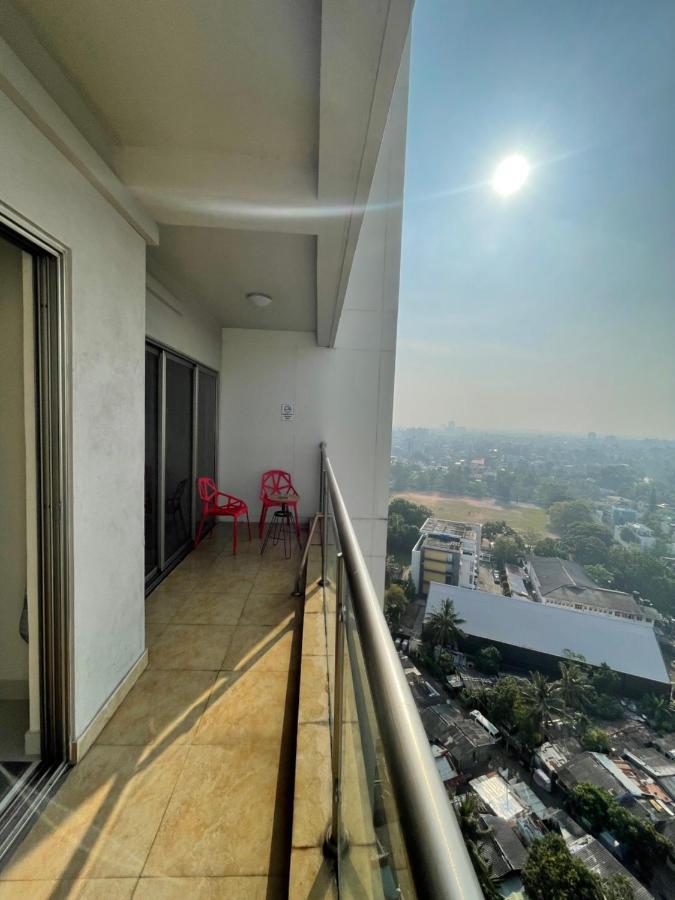 Atrium - Iconic Apartment Sri Jayewardenepura Kotte Εξωτερικό φωτογραφία