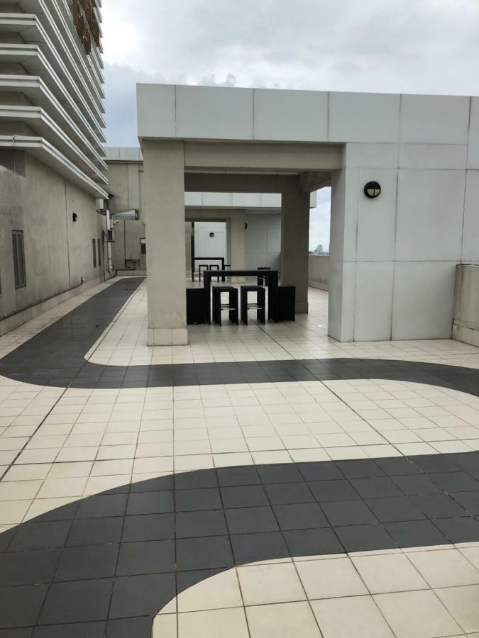 Atrium - Iconic Apartment Sri Jayewardenepura Kotte Εξωτερικό φωτογραφία